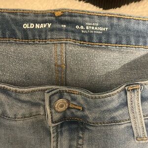 Old Navy women’s blue jeans with tag, size: 16, straight leg. Asking $10.